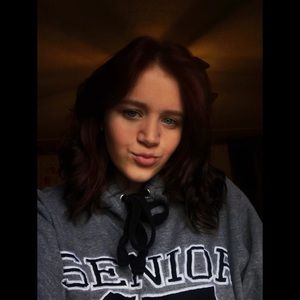 Meet your Posher, Desiree